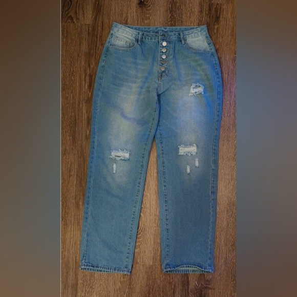 Button Front Straight Leg Medium Wash Distressed Jeans Size 14 Denim High Rise - Picture 9 of 9
